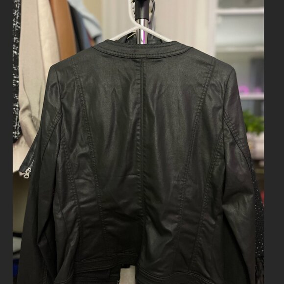 WHBM- Faux Leather Jacket With Chains - Picture 3 of 4